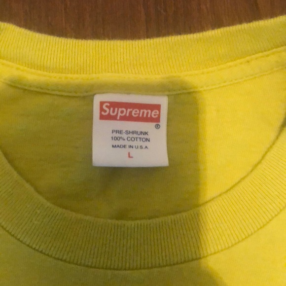 Supreme T Shirt - Picture 2 of 4